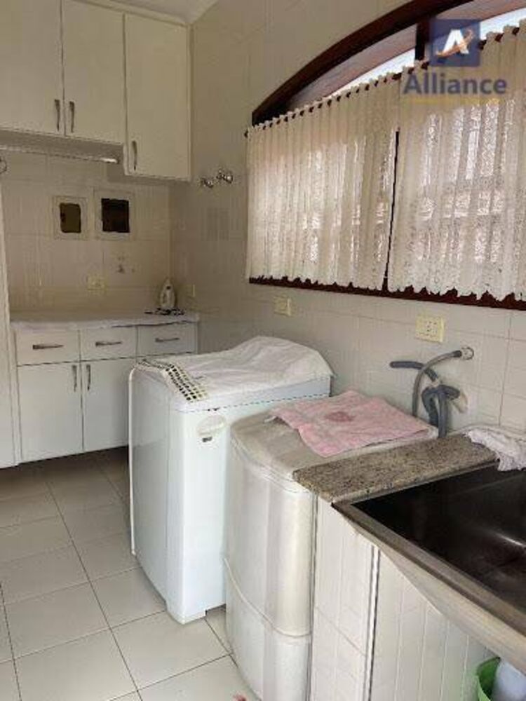 Casa, 3 quartos, 230 m² - Foto 6