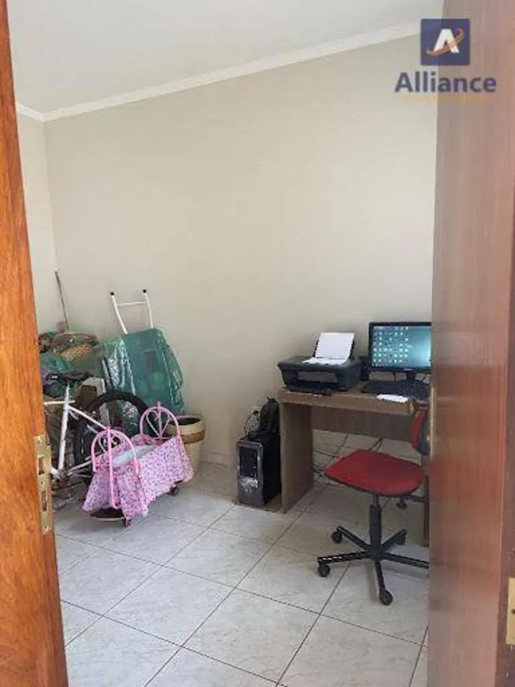 Casa, 3 quartos, 230 m² - Foto 10