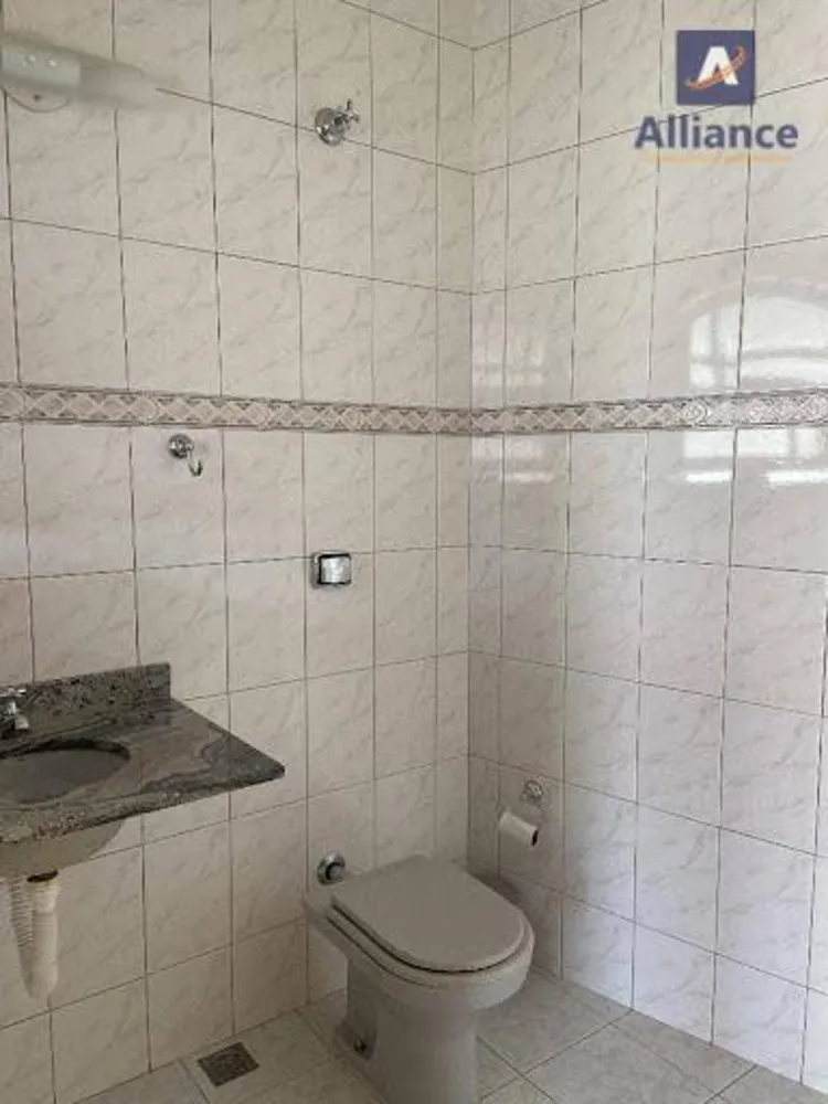 Casa, 3 quartos, 230 m² - Foto 2