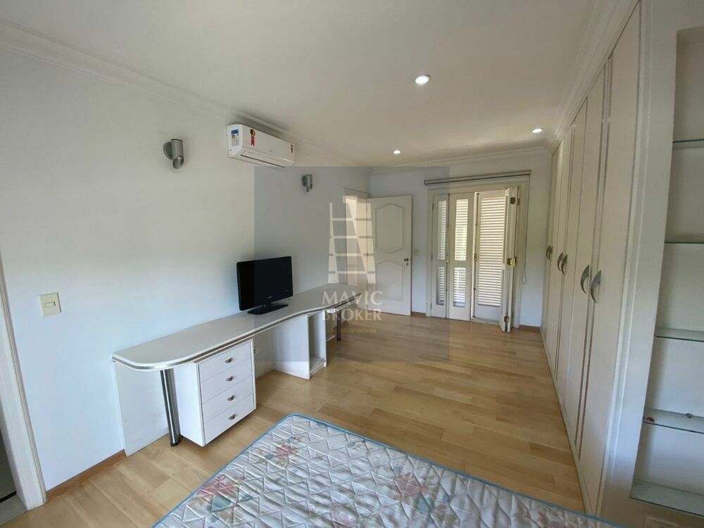 Casa, 4 quartos, 582 m² - Foto 2