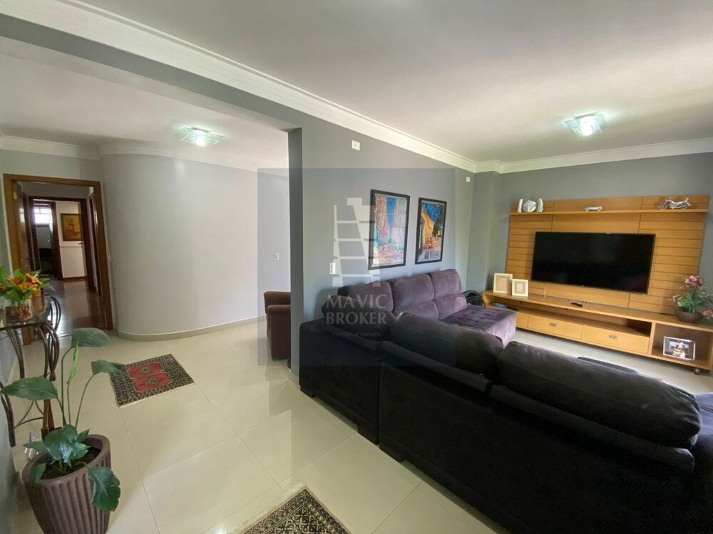 Casa, 4 quartos, 336 m² - Foto 4