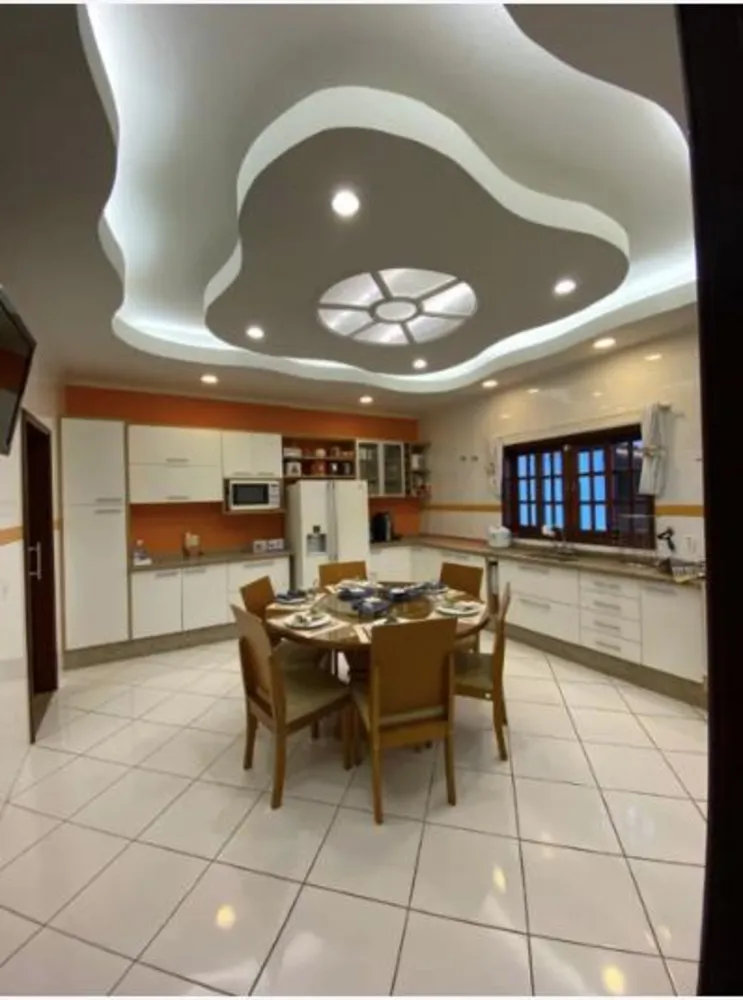 Casa, 3 quartos, 340 m² - Foto 11
