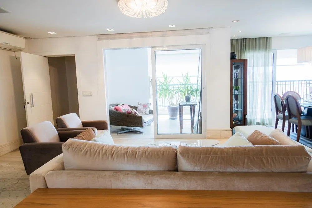 Apartamento, 3 quartos, 215 m² - Foto 5