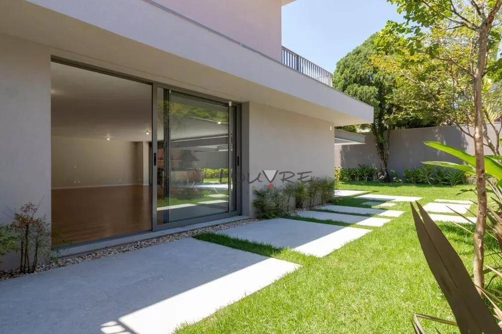 Casa à venda e aluguel com 4 quartos, 371m² - Foto 4