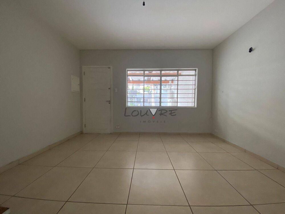 Casa para alugar com 2 quartos, 130m² - Foto 5