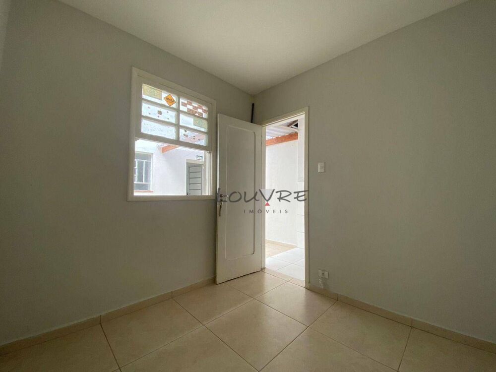 Casa para alugar com 2 quartos, 130m² - Foto 7