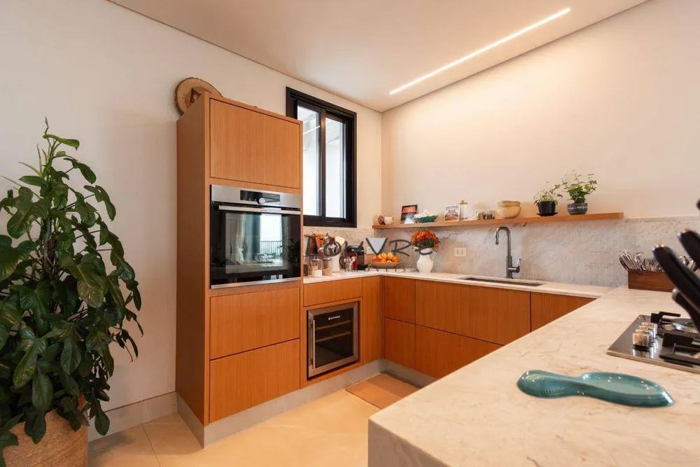 Apartamento, 3 quartos, 381 m² - Foto 1