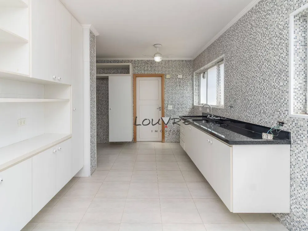 Apartamento, 3 quartos, 169 m² - Foto 2