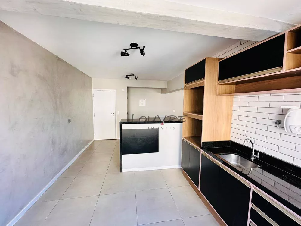 Apartamento para alugar com 2 quartos, 91m² - Foto 2