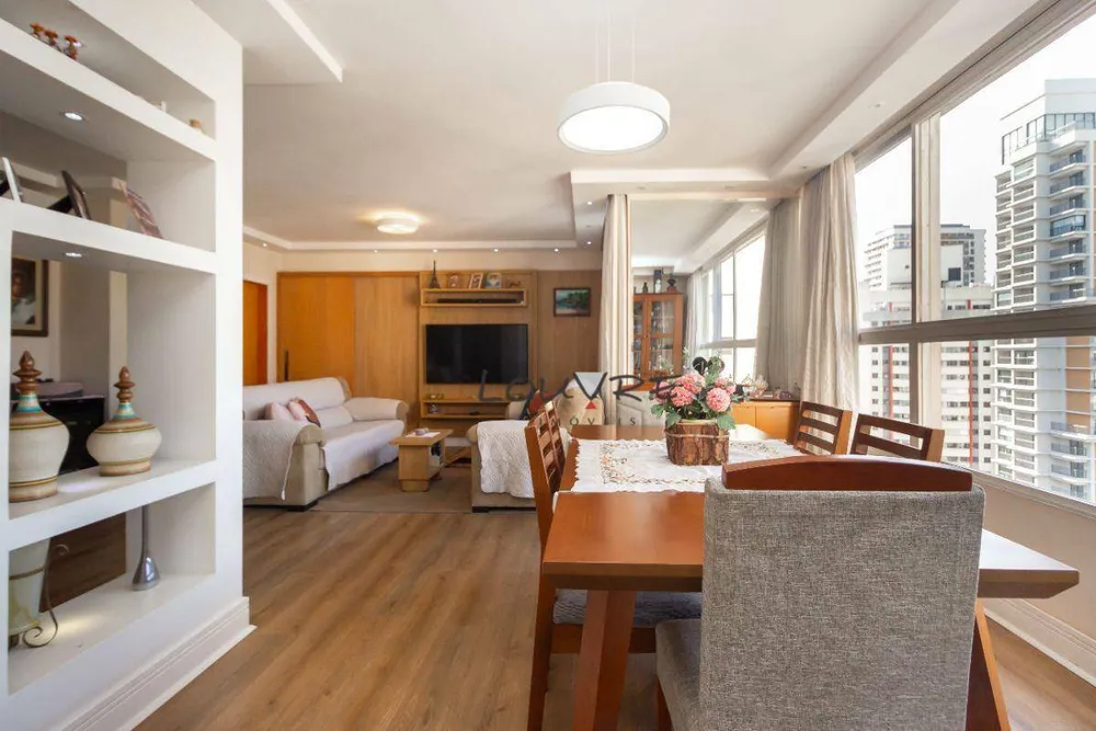 Apartamento, 3 quartos, 244 m² - Foto 11