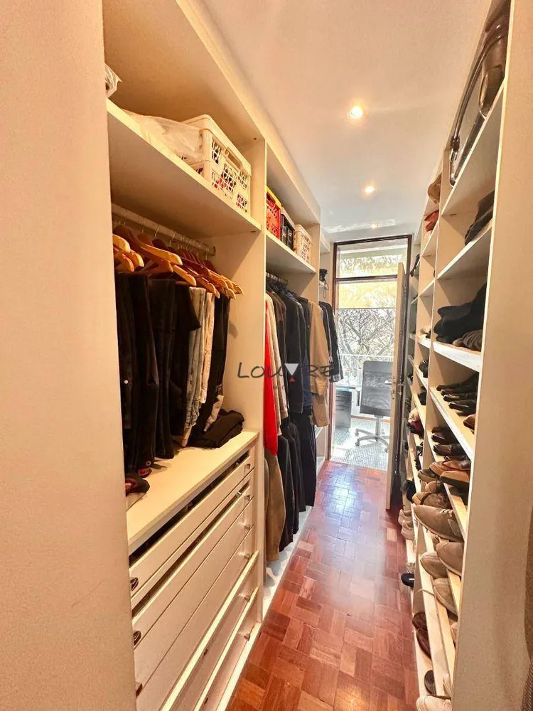 Apartamento, 3 quartos, 241 m² - Foto 10