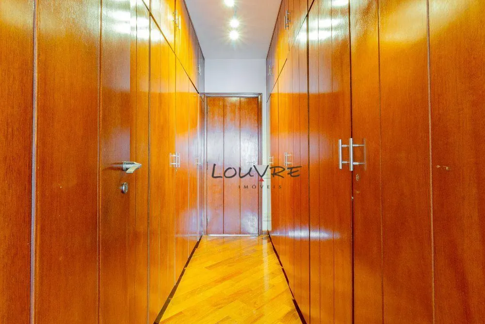 Apartamento, 3 quartos, 236 m² - Foto 11