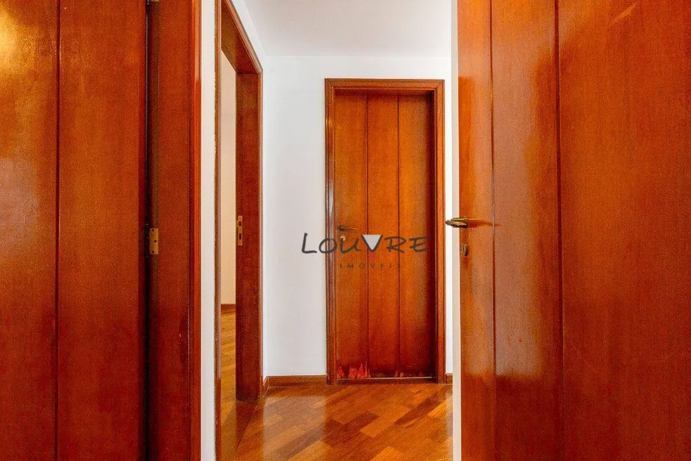 Apartamento, 3 quartos, 236 m² - Foto 9