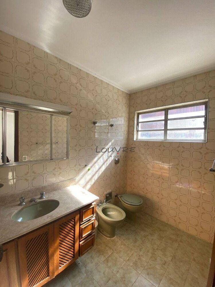 Casa, 4 quartos, 230 m² - Foto 1