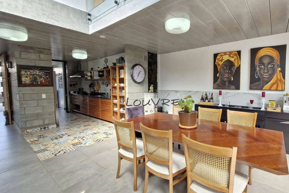 Casa, 3 quartos, 188 m² - Foto 1