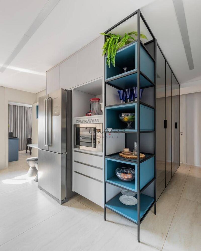 Apartamento à venda com 3 quartos, 137m² - Foto 6