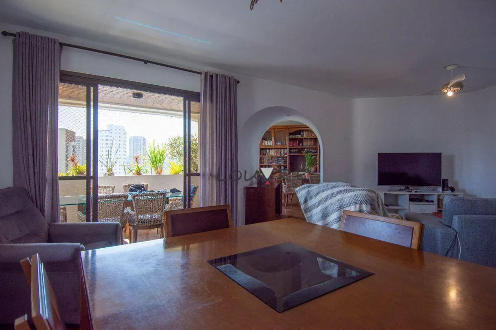 Apartamento, 4 quartos, 209 m² - Foto 10