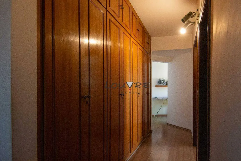 Apartamento, 4 quartos, 209 m² - Foto 2