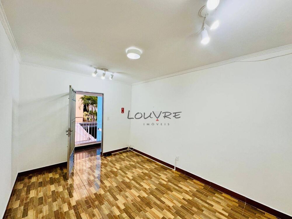 Casa para alugar com 3 quartos, 224m² - Foto 5