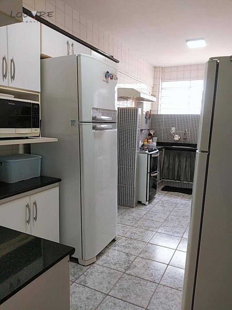 Apartamento à venda com 3 quartos, 127m² - Foto 10