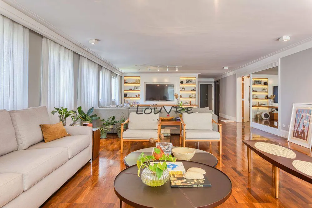 Apartamento, 3 quartos, 335 m² - Foto 2