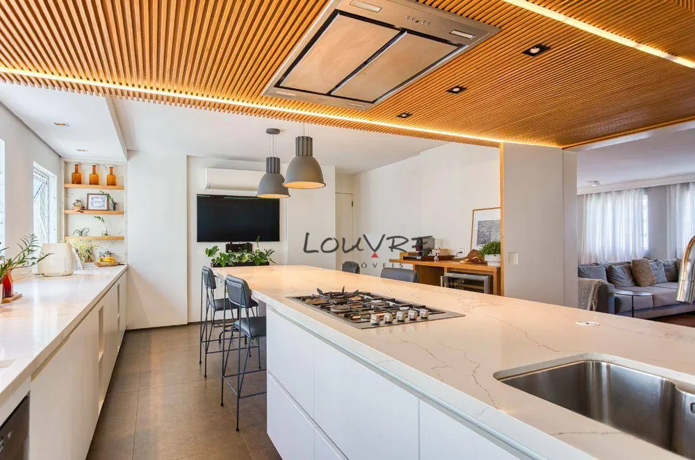 Apartamento, 3 quartos, 335 m² - Foto 2