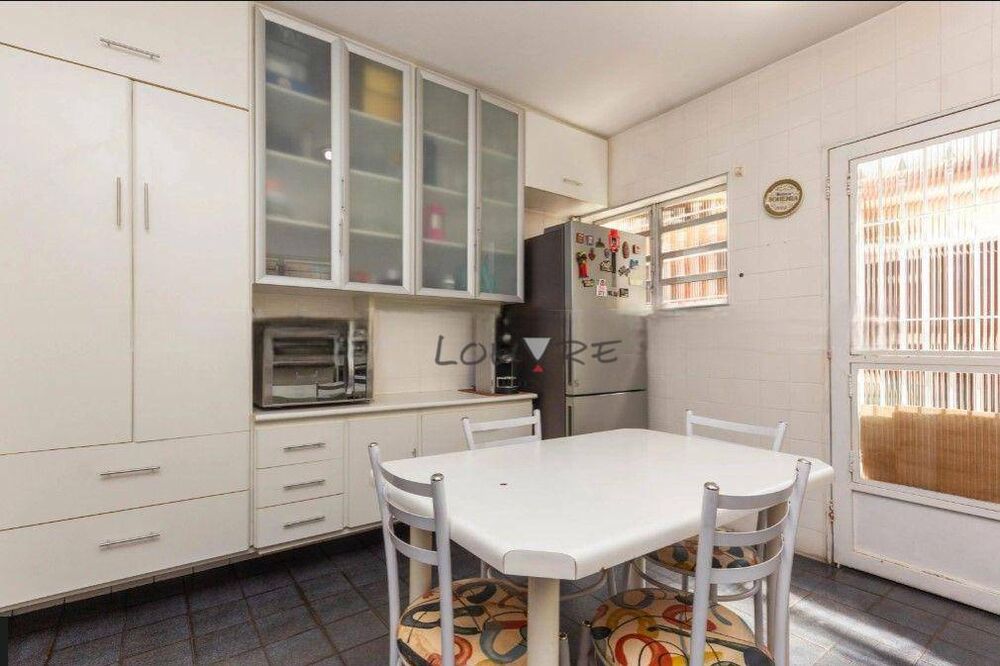 Casa à venda com 3 quartos, 147m² - Foto 11