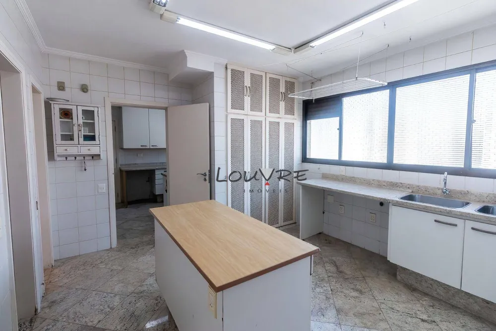 Apartamento, 3 quartos, 240 m² - Foto 9