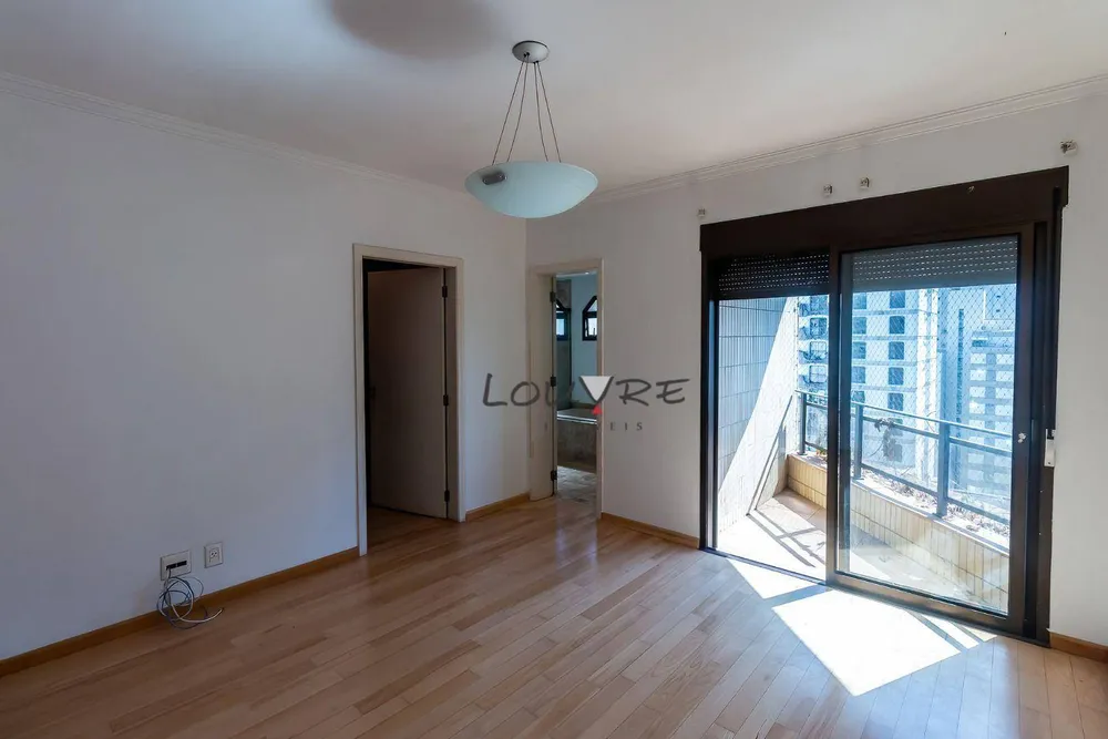 Apartamento, 3 quartos, 240 m² - Foto 11