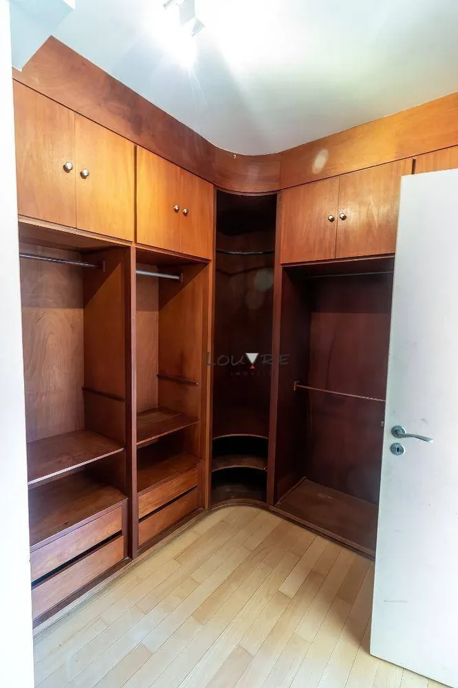 Apartamento, 3 quartos, 240 m² - Foto 5