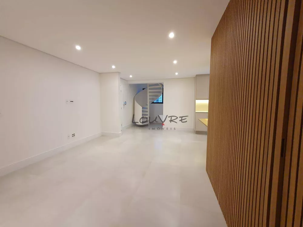 Cobertura à venda com 3 quartos, 170m² - Foto 2