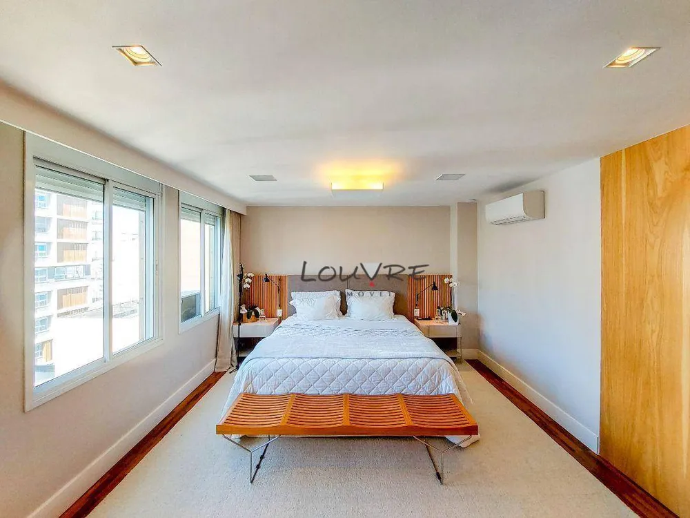 Apartamento, 3 quartos, 271 m² - Foto 10