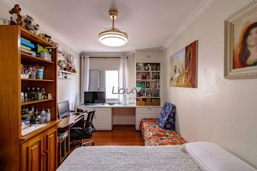 Apartamento à venda com 3 quartos, 166m² - Foto 7