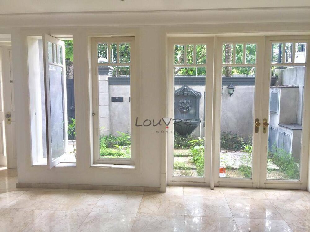 Casa, 4 quartos, 310 m² - Foto 1