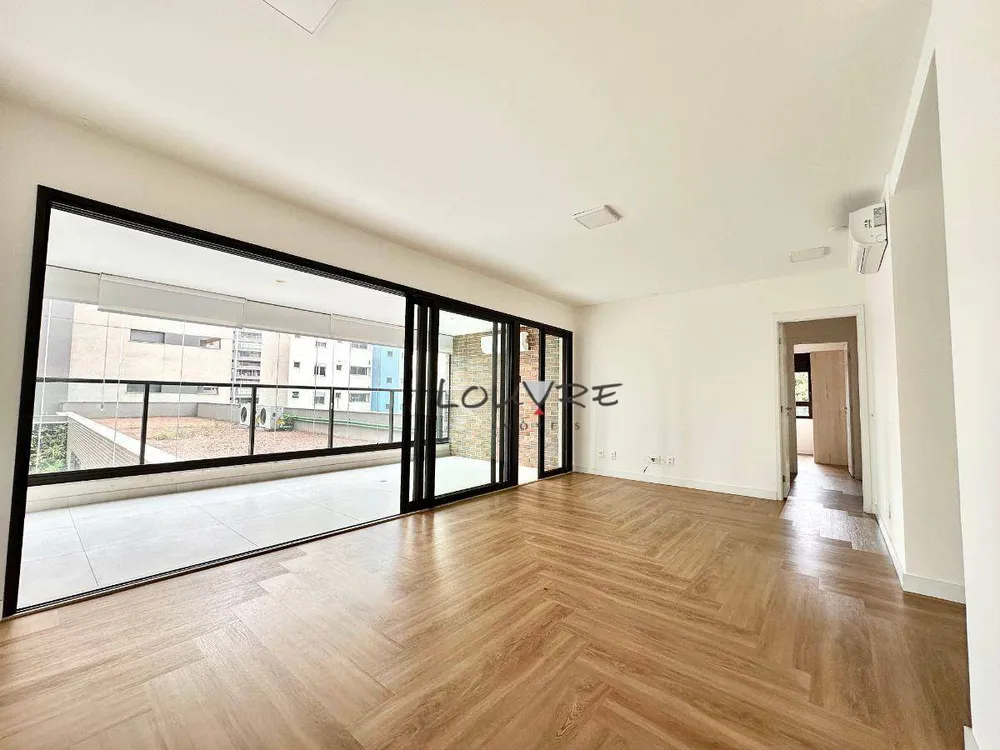 Apartamento, 3 quartos, 142 m² - Foto 1