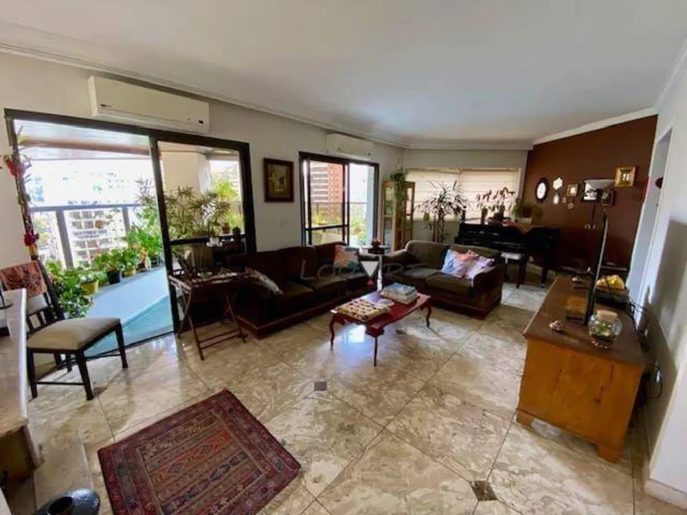 Apartamento, 3 quartos, 198 m² - Foto 1