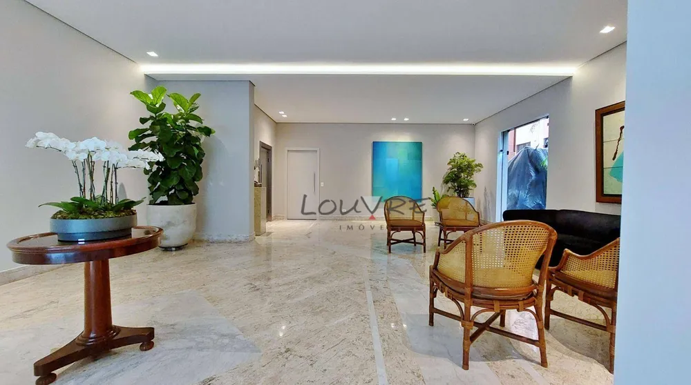 Apartamento, 4 quartos, 246 m² - Foto 2