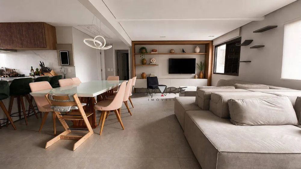 Apartamento, 3 quartos, 143 m² - Foto 2
