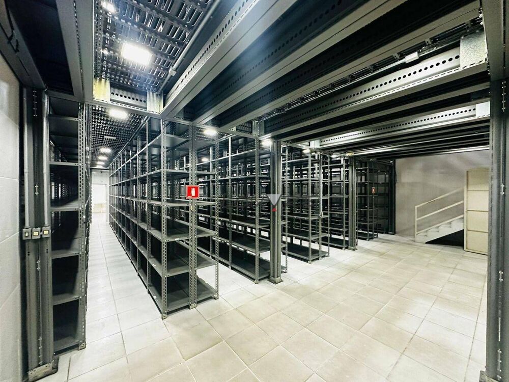 Prédio Inteiro para alugar, 800m² - Foto 6