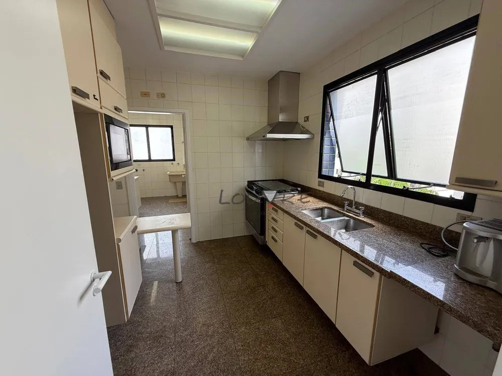 Apartamento, 3 quartos, 216 m² - Foto 12