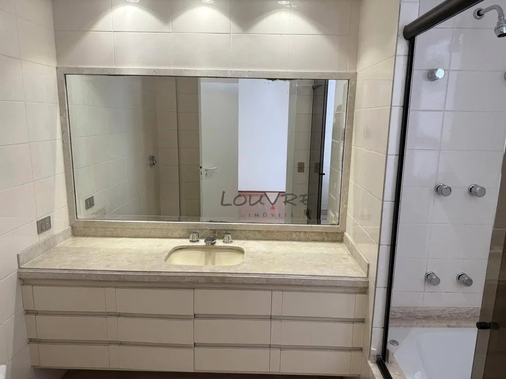 Apartamento, 3 quartos, 216 m² - Foto 4