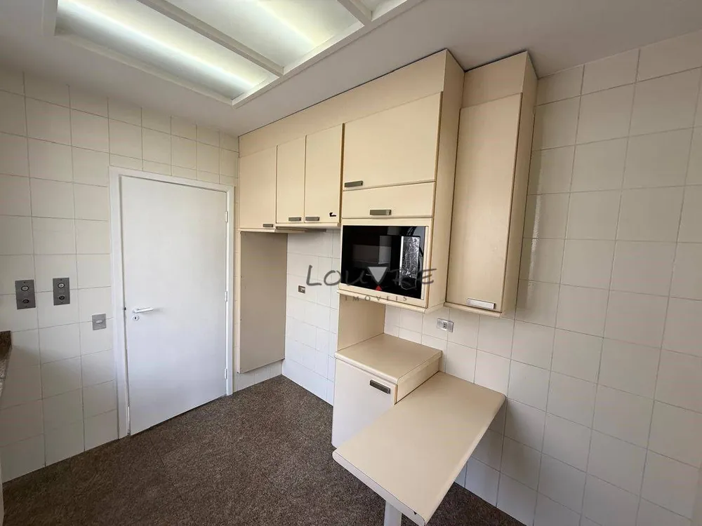 Apartamento, 3 quartos, 216 m² - Foto 6