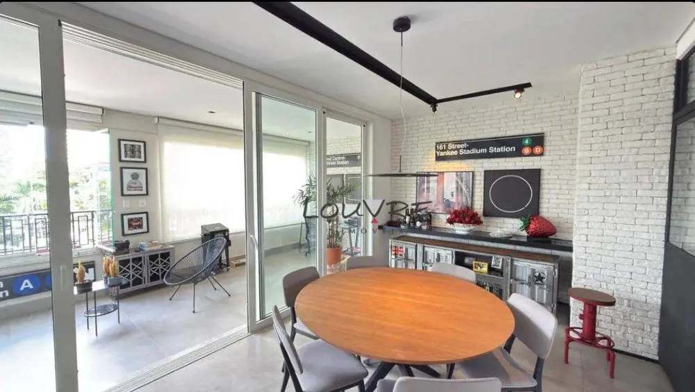 Apartamento, 3 quartos, 217 m² - Foto 2