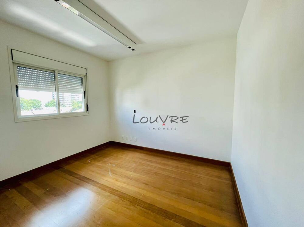 Apartamento, 3 quartos, 215 m² - Foto 3
