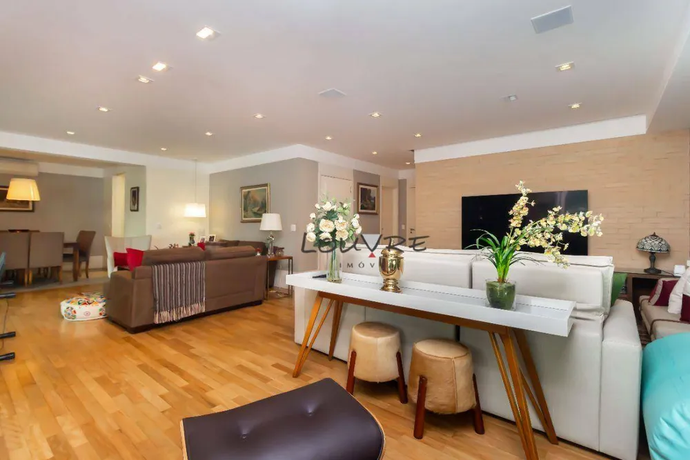 Apartamento, 4 quartos, 243 m² - Foto 9