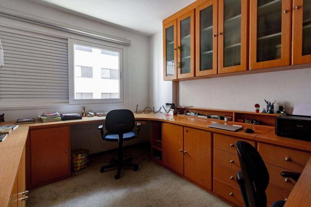 Apartamento à venda com 4 quartos, 150m² - Foto 6