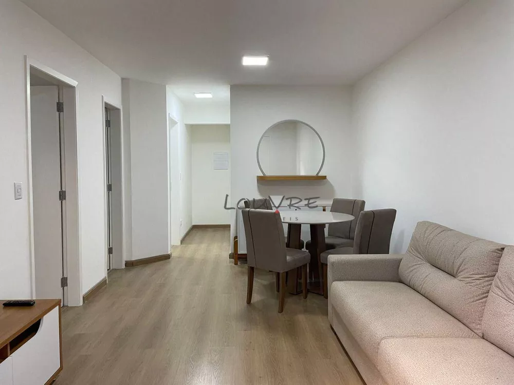 Apartamento à venda e aluguel com 1 quarto, 58m² - Foto 1