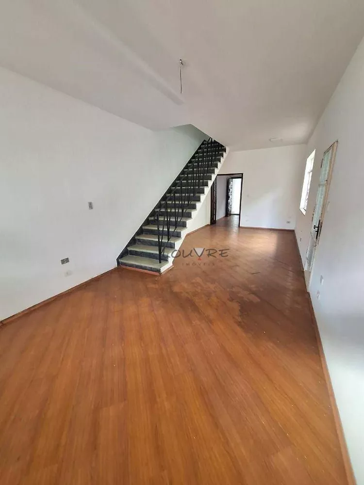 Casa para alugar com 2 quartos, 156m² - Foto 4