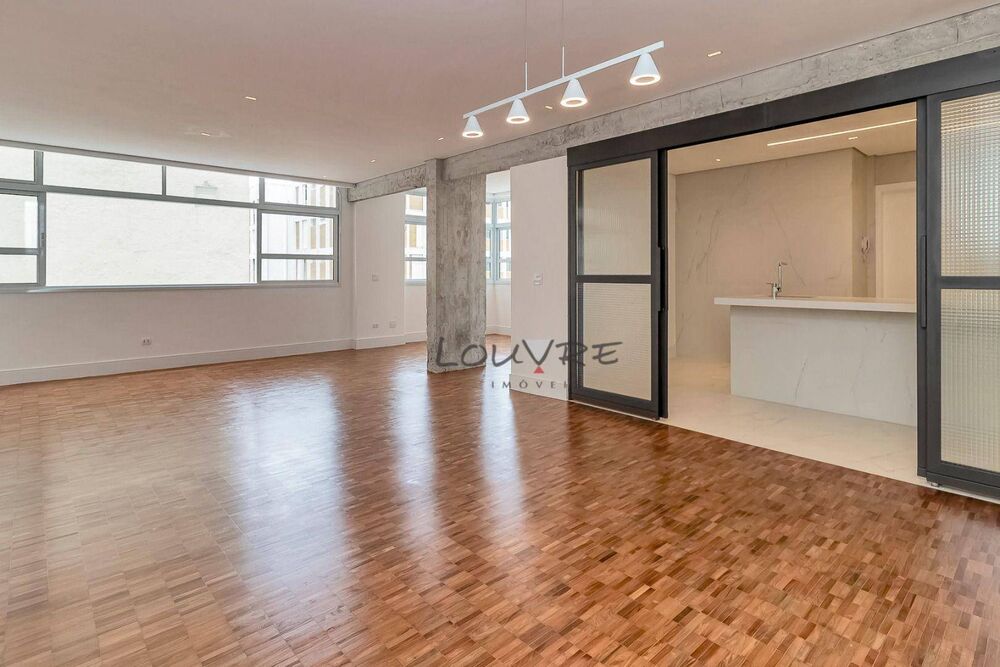 Apartamento, 3 quartos, 213 m² - Foto 1