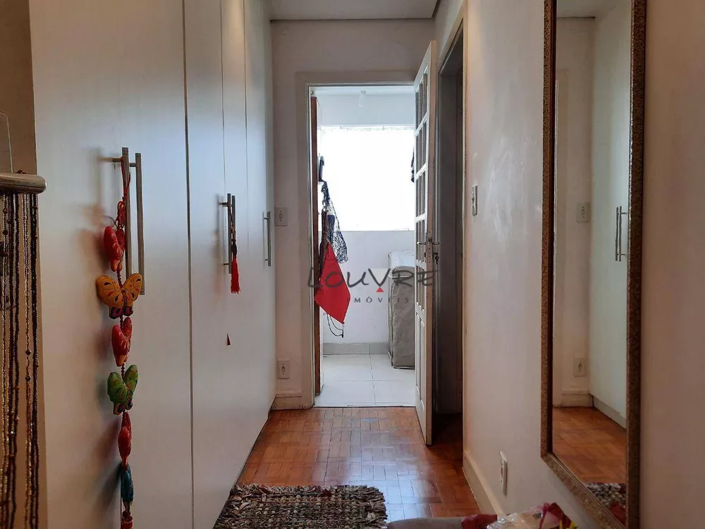 Apartamento à venda com 2 quartos, 106m² - Foto 4